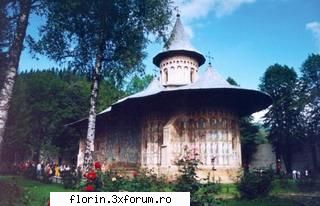 manastiri din romania voronet