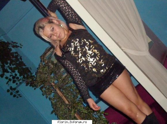 :finger: blonda