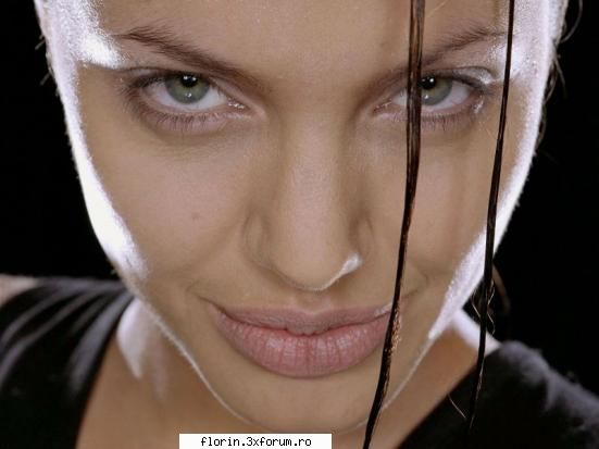 Angelina Jolie - florinflorin - Wallpapers