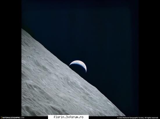 NationalGeographicWallpapers - In orbit of Earth's moon - Wallpapers