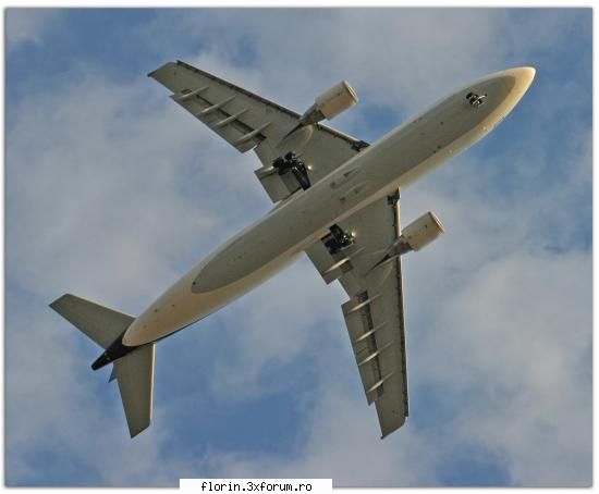 Wallpaper_-_Airplanes_I - florinflorin - Wallpapers