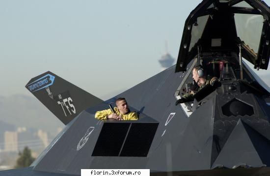 Wallpapers - Military Airplanes - florinflorin - Wallpapers